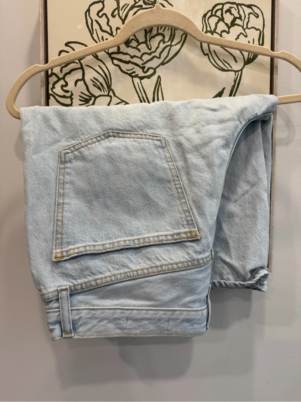 Universal Thread Light Wash Distressed Denim Long Shorts High-Rise Women’s 10/R